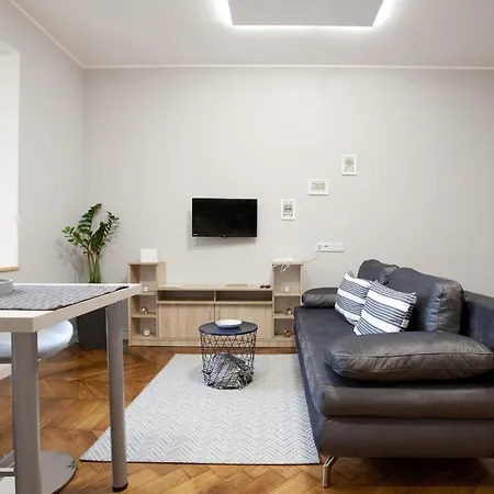 Hidden gem - Quiet&Modern - Walk everywhere Zagreb Exterior foto